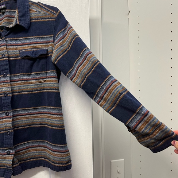 Patagonia Fjord striped button up - Picture 3 of 6